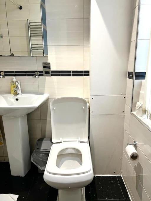 Comfortable Studio Flat Near Central London Eksteriør bilde