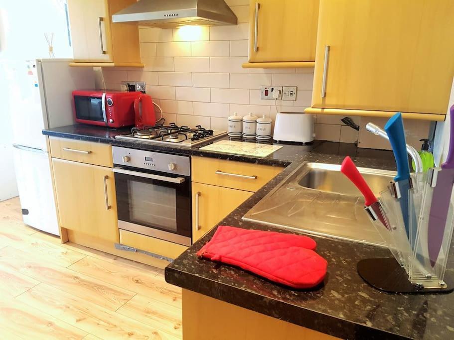 Comfortable Studio Flat Near Central London Eksteriør bilde