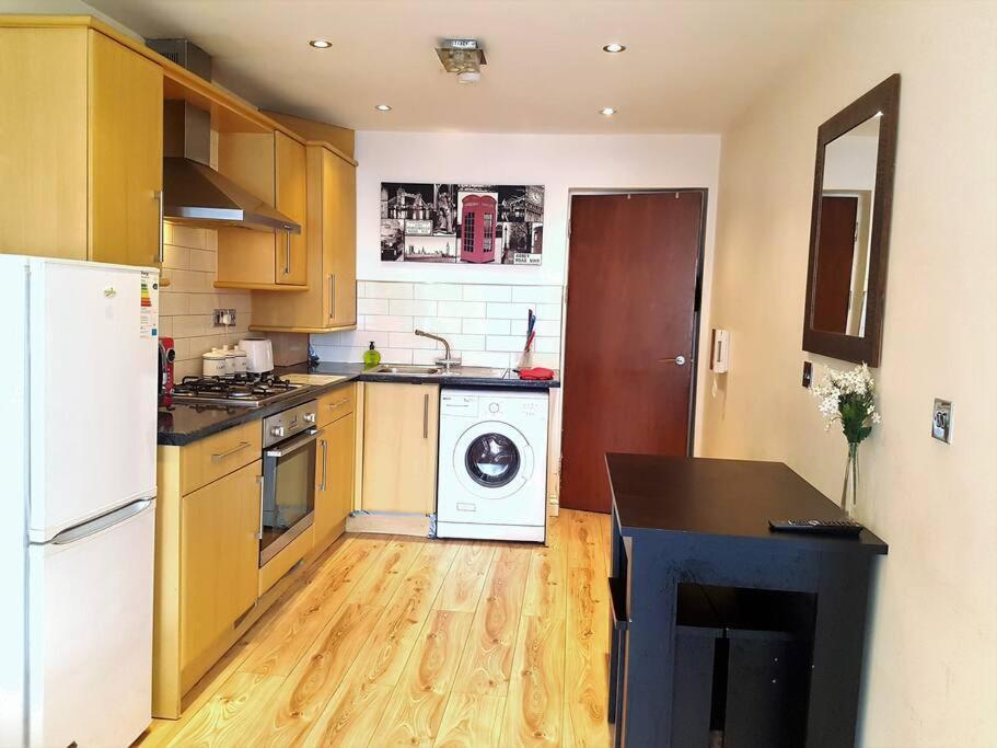 Comfortable Studio Flat Near Central London Eksteriør bilde